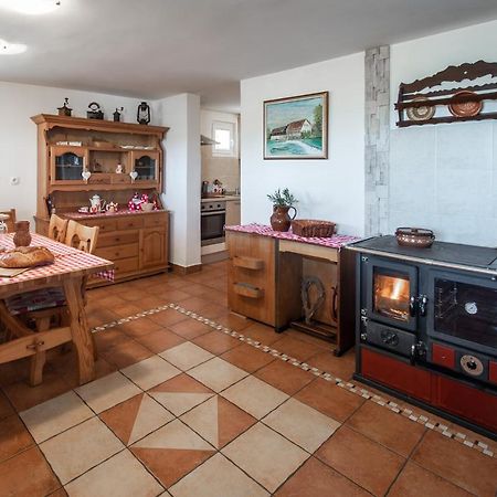 Zidanica Krstinc Villa Straza Екстериор снимка